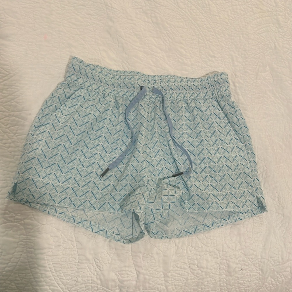 southern tide shorts in color wake blue
